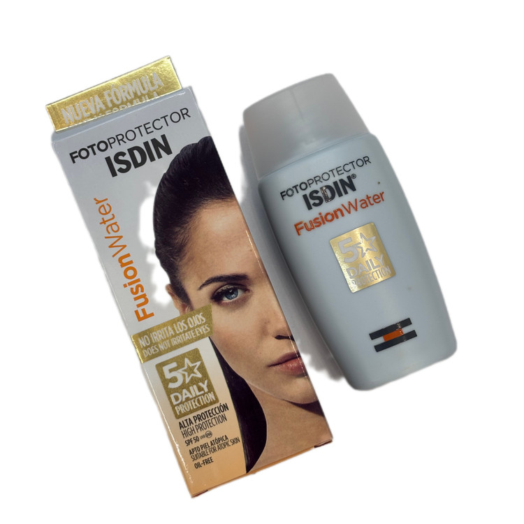 ضد آفتاب فیوژن واتر SPF50 مناسب انواع پوست 50 میلیلیتر
